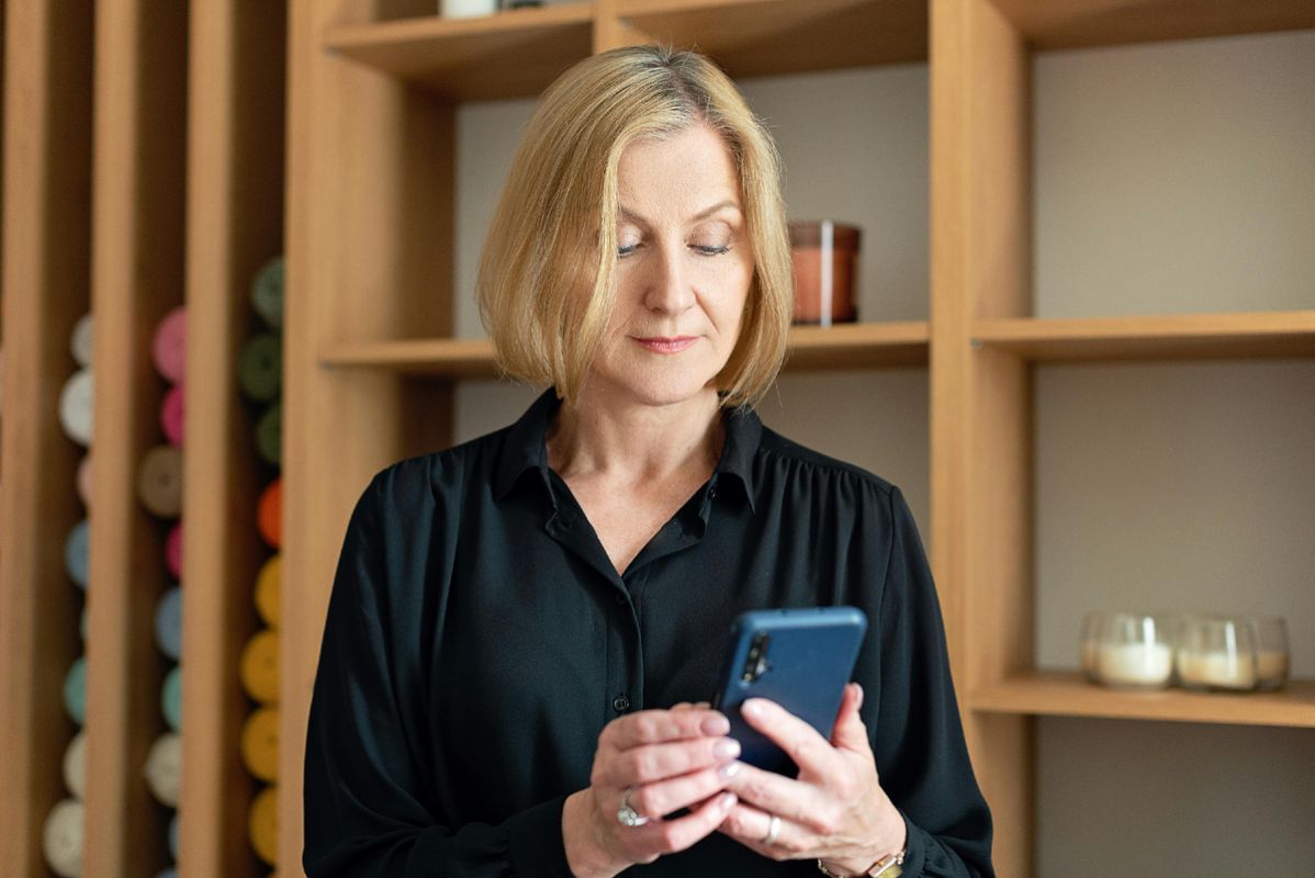 Женщина после 50: объяснение спокойной силы и ясности выбора