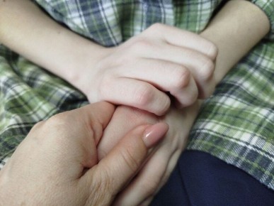 Гиперопека как угроза для детей