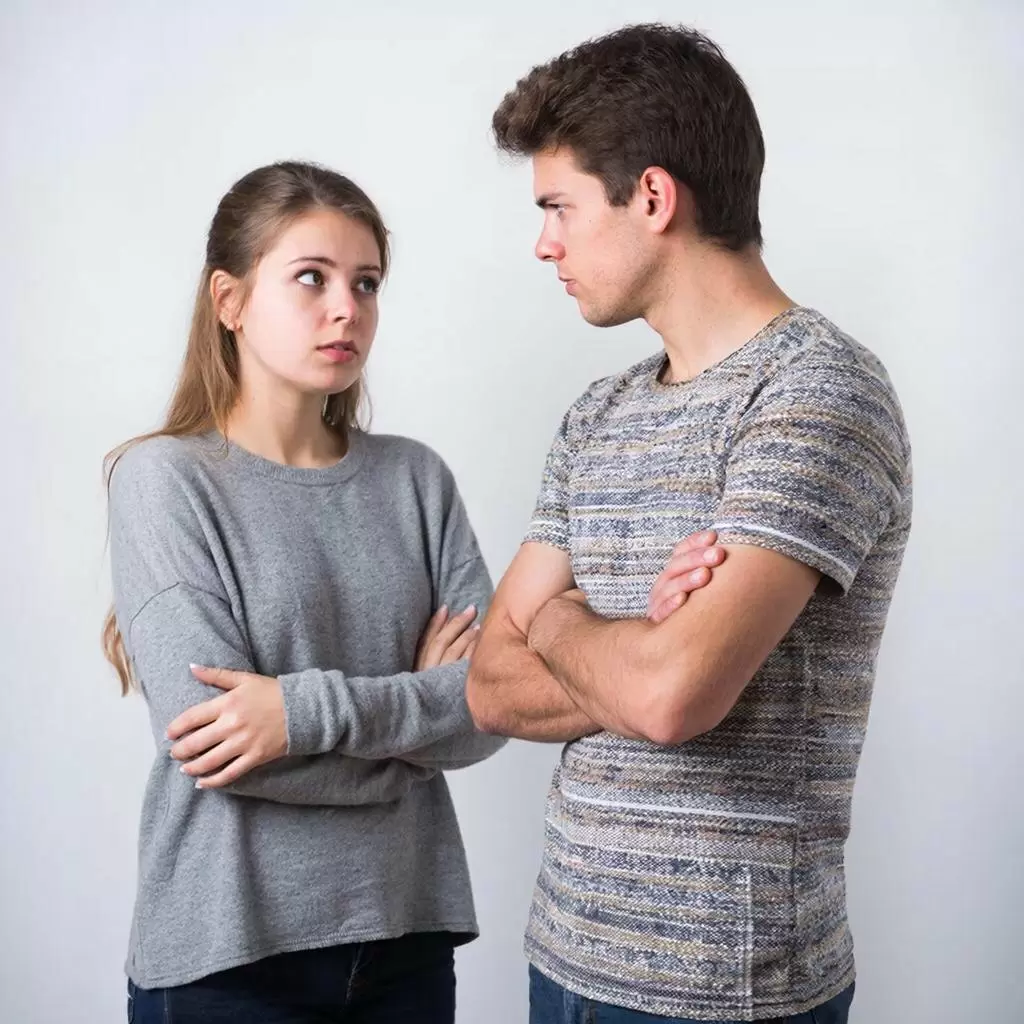 Как нарциссы взаимодействуют с другими: требования вместо просьб и отсутствие благодарности