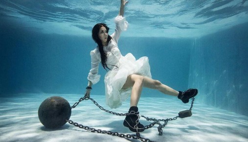 Путь к счастью: как избавиться от влияния страдающей матери